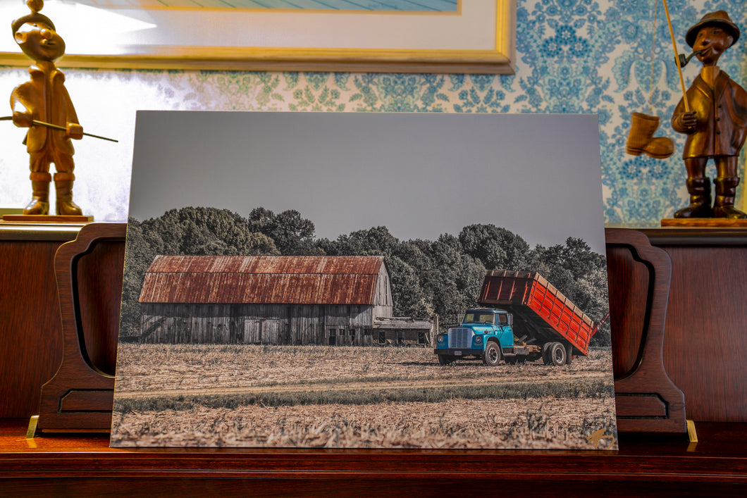 68' International 14